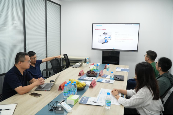 中石化（上海）石油化工研究院有限公司來(lái)訪蘇州安益譜，共話合作新機(jī)遇！(圖4)